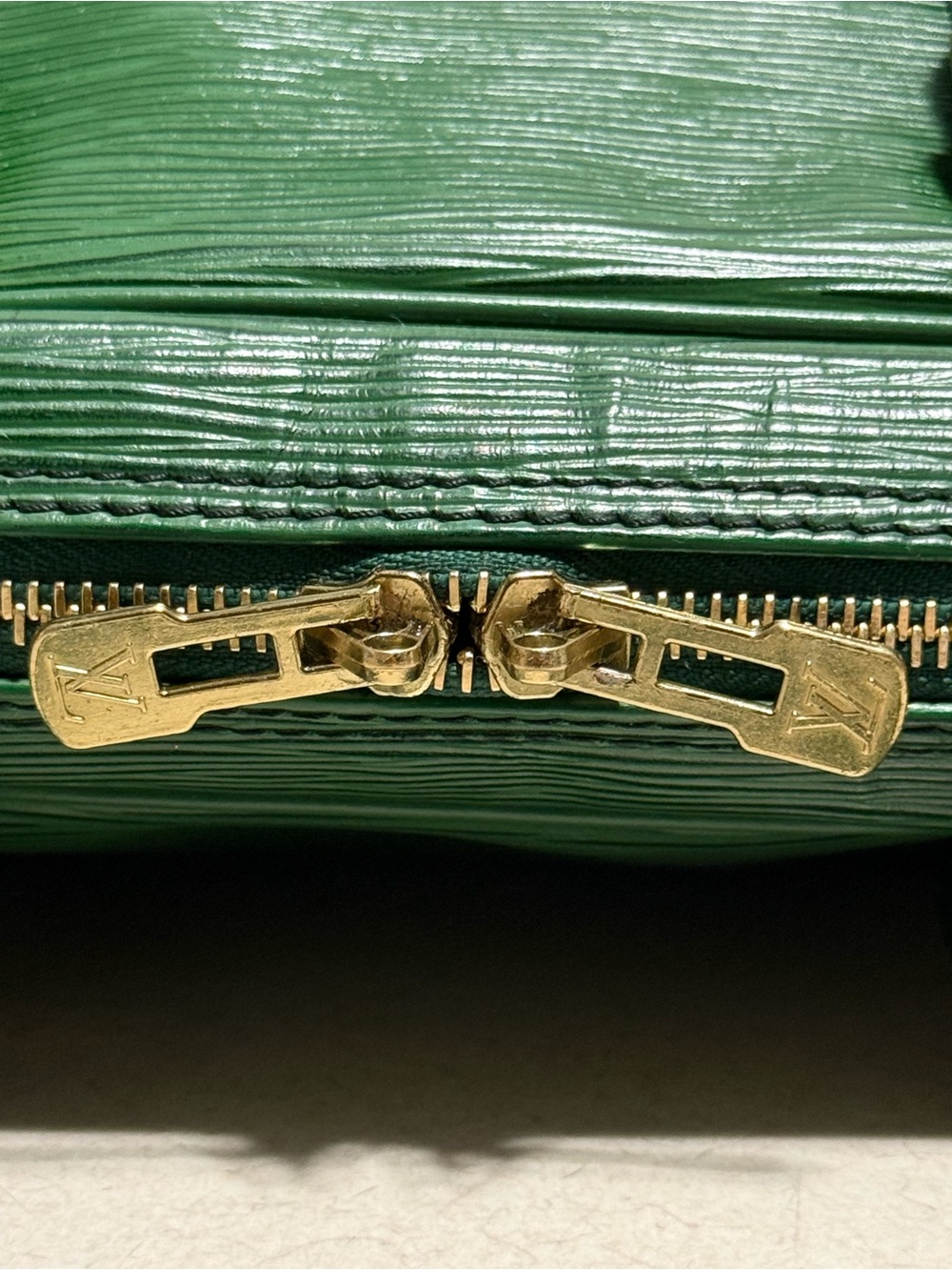Louis Vuitton Vintage Porte Documents Voyage Briefcase Epi Textured Leather - Picture 13 of 16